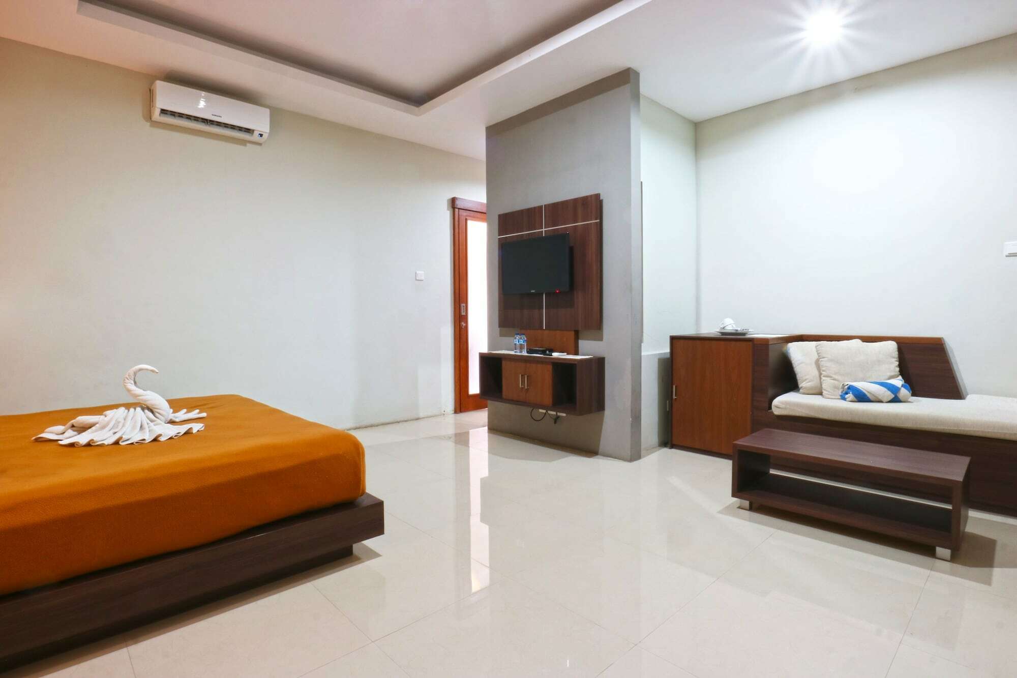 Raj Sindhu Sanur Apartment Denpasar  Exterior photo